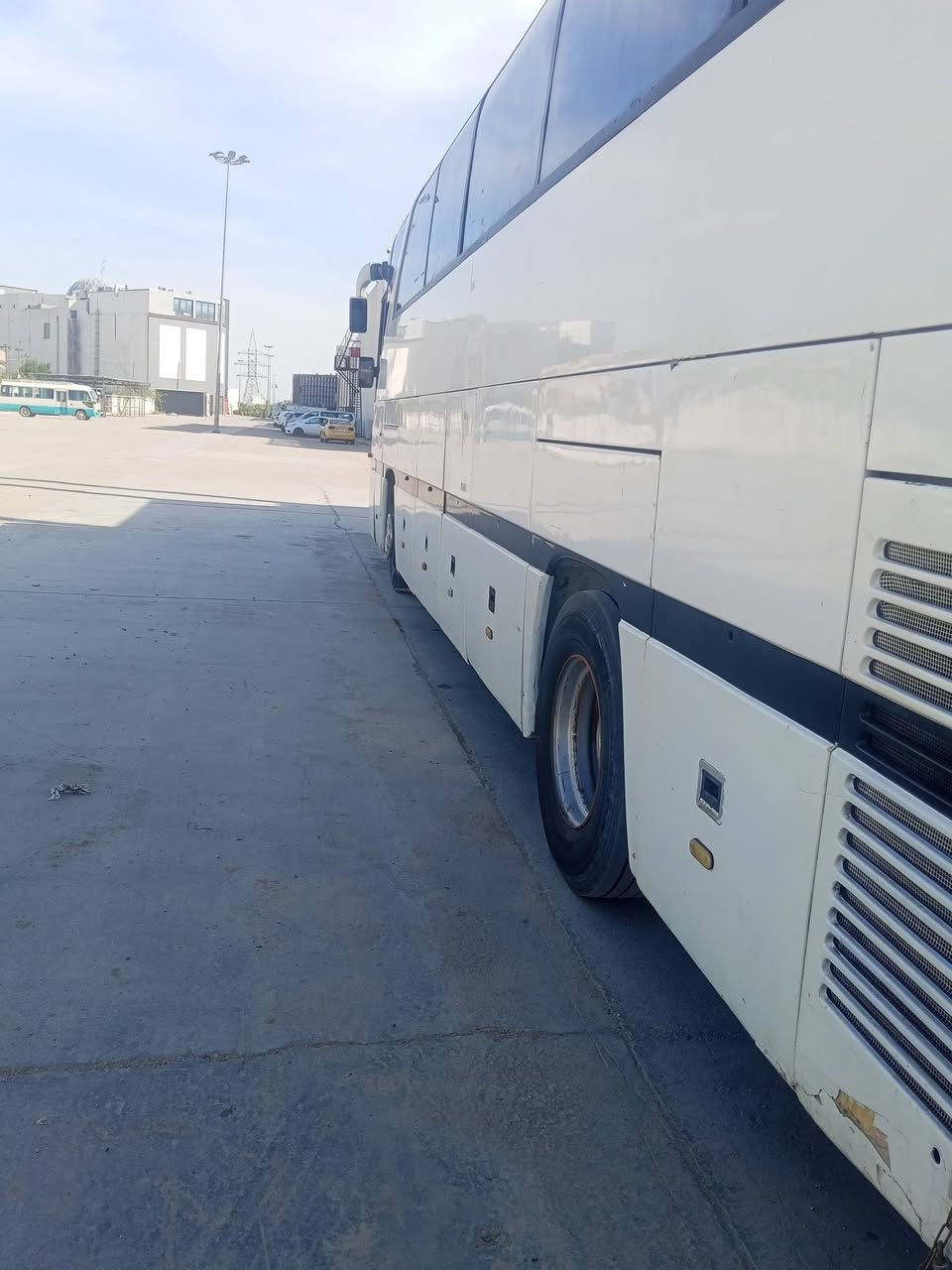 للبيع باص 403سياره جاهزة محرك كير حداديه تايرات جديد بلا تبريد دايو خير من الله للبيع او مراوس بسيارة وغيره 
***********@بابل
