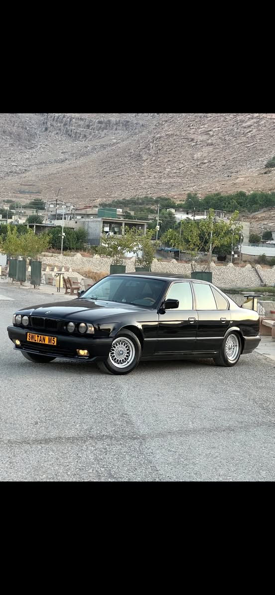 فرؤشتن يان گؤرينه وه
544i ته ياره ي سه ر ئه رز🚀
ماشاءالله له مالي هه موولايه ك 
Bmw 544iگئر عادي🚀🌪️
مؤديل 1993
ته بريد ساردوو گه رم به شه رت
سلايت
كوشن جلد
كوشن كاره با
كوشن پئش و دوا هيته ر
سئ په رده بيلاد
ناوفؤرميكا
ده بل چه كمه جه
سه قف شاموا
سيدي بؤكس
به ره درگا جلد
ئه كسل 3.23سپؤرت
ئاوئنه m
گئر و مه كينه به شه رت هه لمي هه بوو نه ته وئ
كاره باي هه مووگياني ئيش ده كات
شوختي نيه چالي نيه
تازه پئش و دواي داگيراوه چركه ي تيا نيه
رؤني مه كينه و بانسي تازه گؤراوه

سه نه وي و وه كاله به شه رتي ته حويل و غرامه ساحب سه نه وي مه وجوده رئك بيكه به ناوي خؤت

سعري ٦٤معامه له ي برايانه
***********واتس ئاپ و ڤيبر
