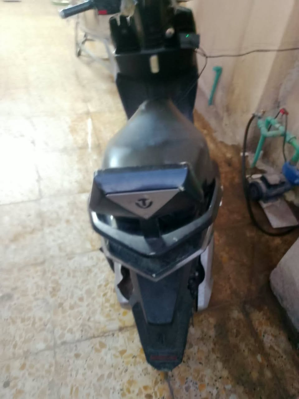 *********** الزعفرانيه السعر 450
