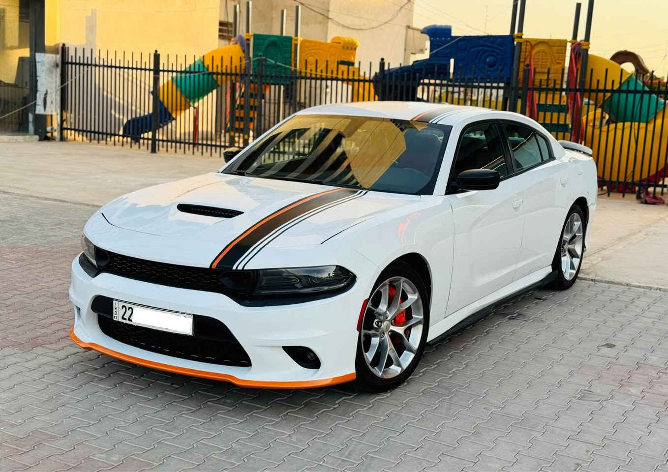 سلام عليكم
بس بيع بدون مراوس 
جارجر موديل 2021
مواصفات sxt
كامل امحدث جيتي بونيد دوسه دعاميات ويل داخل غرفه
محرك 3.6 V6
كير محرك اكسل تبريد تاخم تايرات صدر جديد
ماشيه 81
ضربة صفحه ٥قطعه صبغ بجم خلفي كبس 
إرباك فقط تكم طاكه وراجع سستم 
سياره ربع مابي مصرف
رقم سنويه جديد شرط تحويل و غرامات
مكان سياره كركوك
سعر 168
*********** كركوك, العراق

