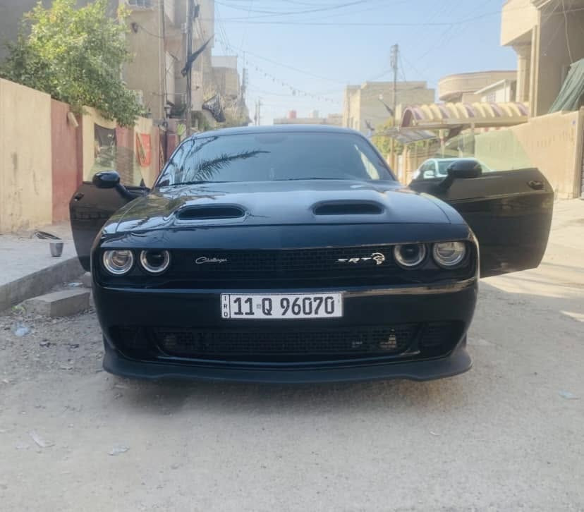 سلام عليكم 
ماشية 20 
موديل 23 
sxt
سيارة كلش جديدة شكد جيب بلحظ البخت 
اريد ابيع إذا مراوس بتاهو صور حادث راسلني ادزلك تحياتي 
***********
