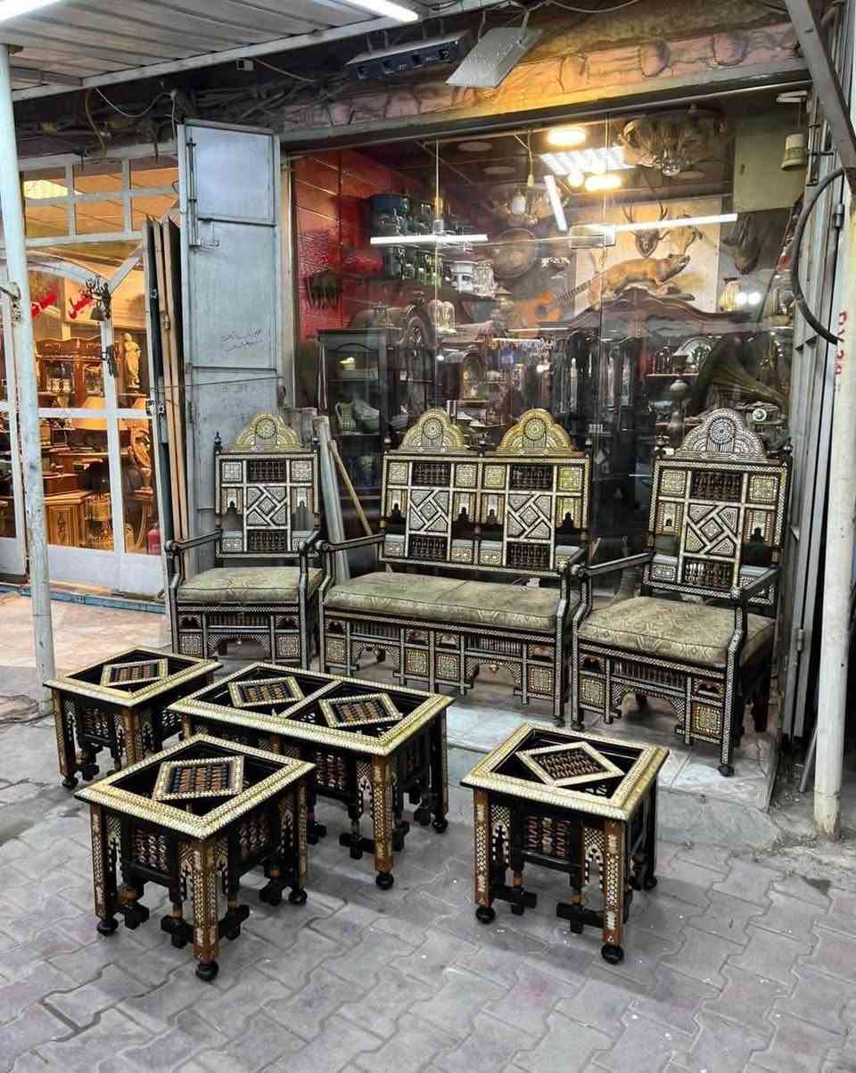 انتهز الفرصة لأمتلاك قطع فنية فريدة .. كن مميزاً ، 
للطلب و الاستفسار يرجى مراسلة الصفحة أو التواصل على الرقم 
***********
، العنوان بغداد - الكسرة قرب ملعب الكشافة ، يوجد لدينا توصيل
