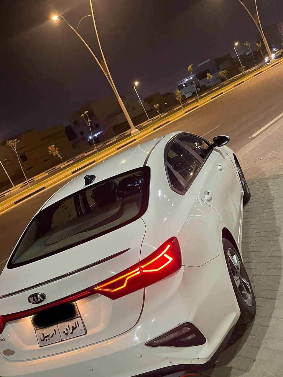 سلام عليكم سيراتو 2019 كفالة عامة  بيها بارد بسيط سيارة نضيفة وجاهزة من كلشي كير مكينة حدادية نضيف تبريد ثلج تخم تاير جديد دهن الأصلي  رقم أربيل سنوية منتهية السعر 138 وبيها مجال للطيبين الأستفسار اكثر الاتصال ***********
