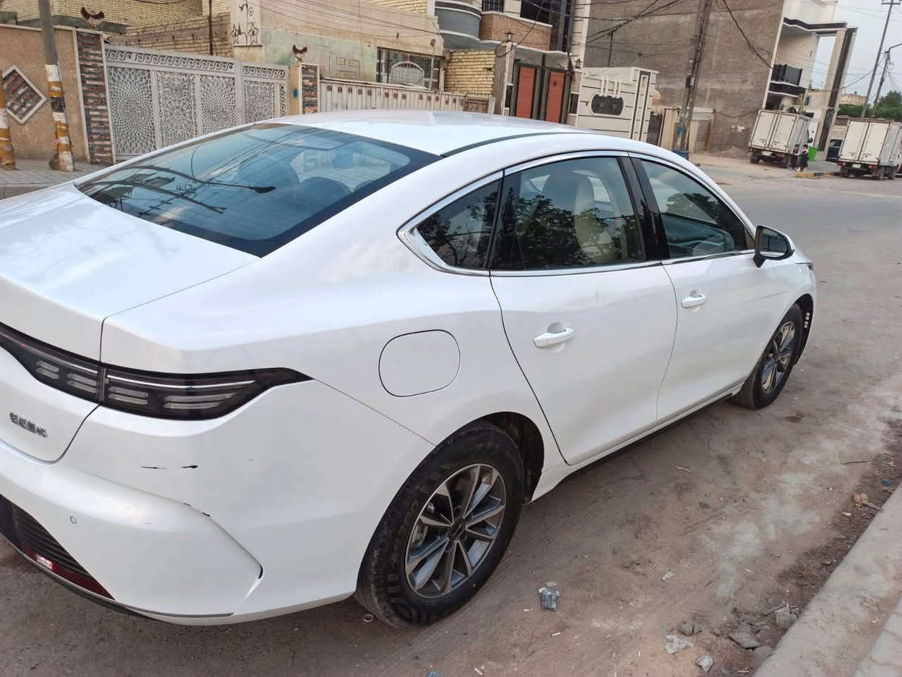 موديل ٢٥ • ماشيه ٣٠٠٠٠ • رقم بغداد