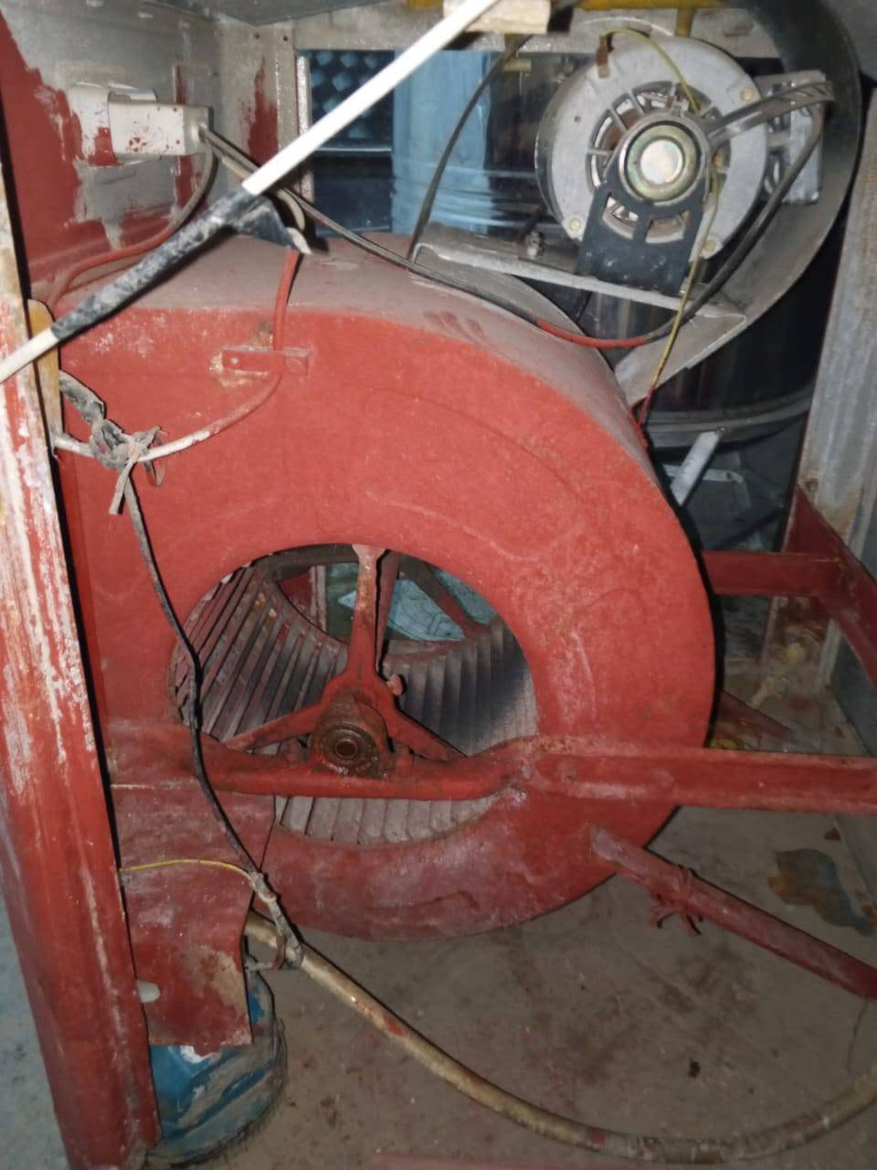 مكلفين بالنشر مبردات حجم ثنين ونص سرعتين ثنينهن سعرهن 130 واذا وحده البيضه سعرهه 70 والمصبوغه سعرهه 60 مكانهن فلوجه رقم واتساب ‏‪***********‬‏ احنه مكلفين اتصلو واتساب عل رقم
