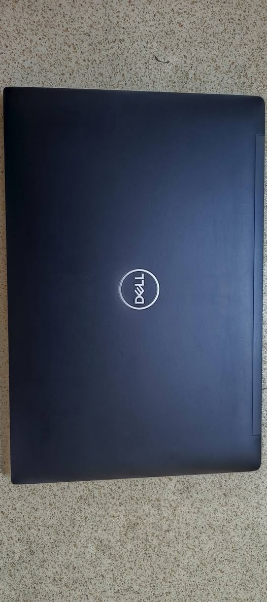 لابتوب dell 7490
Ci5 8350u

رام 16

هارد 256

شاشة Fhd

كارت الشاشة داخلي 8g

بصمة اصبع

نضيفه جدا جدا 
السعر 300000

للبيع اومراوس بلابتوب بكارت شاشة خارجي

للاتصال او واتساب 

***********
