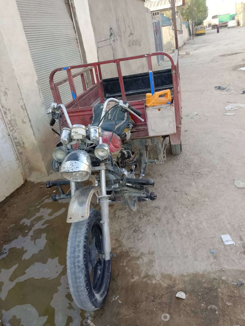 سلام عليكم ستوته مديل الفين و٨ رقم اسود سعرها ٦٥٠ محرك صار شهر من شاده تايرات بجيس ماعايسه شي بس كرهباءيات مكاني كوفه ‏‪***********‬‏ شوفت عينگ ستوته مرتبه
