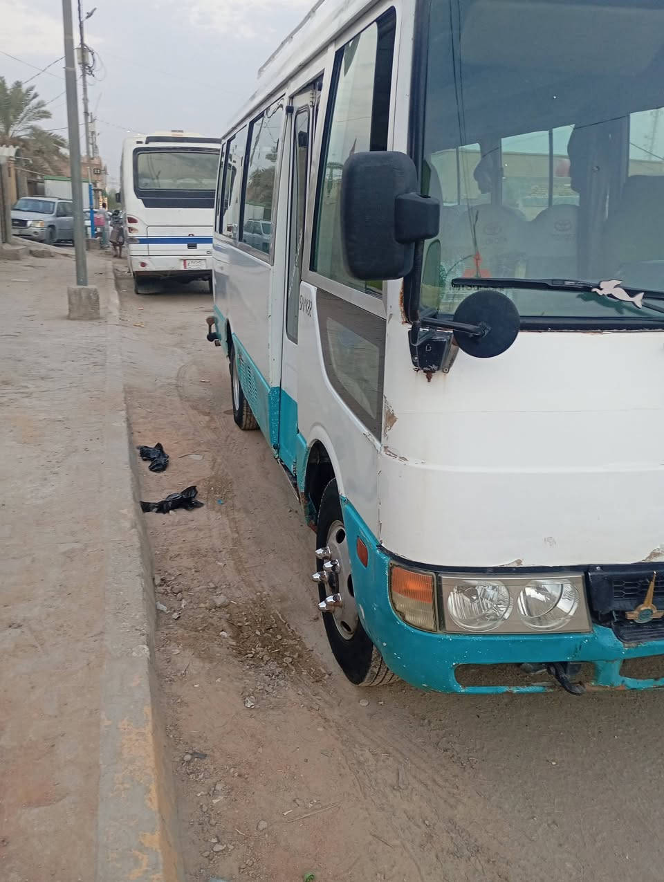 روزه للبيع موديل 2009مكينه وكير وكسن شرط جدد جاهزه تخم تاير تبريد شغال بس الفان وكف السعر 105بيه مجال للستفسار ***********
