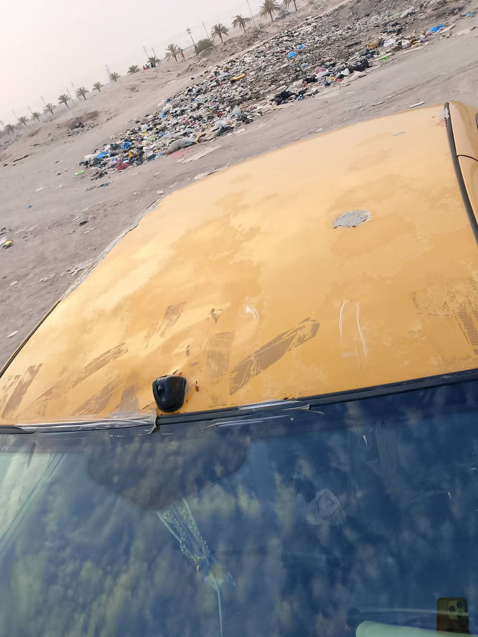 سياره للبيع سمنت مكفوله كفاله عامه تحويل ثاني يوم مكان البصره الزبير تبريد ثلج السعر 18 بيها مجال للشرا /***********
