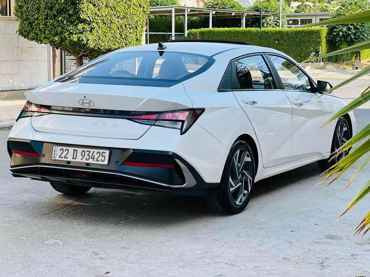 Hyundai ELANTRA
مودیل 2024
مواصفات فول فول  تجميع صینی ـ خلیجی
المسافة المقطوعة 70.000 کم 
المواصفات : سلایت ـ مقاعد جلد ـ سلایت ـ بلاجكتور
 ـ لایت ئوتو ـ تبرید لمس
حساس بلادی ـ کامیرا و شاشە
تحکمات ستیرن فول ـ سوکان ڤۆلیۆم
محرک مامفتوح 
اشایر بالمرایە و مراية شفط و كهربائي 
 السیارە جاهزە من کل نواحی 
السياره بذون صبخ بذون بارت 

سعر : 136 🔥 ورقە و مجال
مکان السیارە : اربیل
رقم اربيل  ـ ڕقم و سنوی و هزە و فحص جدید لـ 2030 بصمى 
تحویل ـ وکالە ـ غرامە بشرت 
موبايل *********** 📲
واتساب + فایبر

هؤندا الينترا. ٢٠٢٤ 
فول مواسه فات  تجميح سينى خليجى 
٧٠٠٠٠ كم رؤيشتوه 
مواسه فات سلايت گوشين جلد 
 لايتو به گلايت ليد 
شاشه كاميره حساس 
گيچ اليكترؤنى 
ئاوينه شه فت 
ويل كرؤم 
تبريد مرگزى 
ره قه موو سه نوى نوييه به ناوى خؤمه  ٢٠٣٠
سياره كه هيجى نيه بي سبوخه 
سحر ١٣٦ 🔥 مجاله كى كه م 
موبايل *********** واتساب أربيل, العراق
