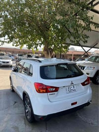 اوتلاندەر • ٢٠١٧ • ١٢٢٠٠٠ كم