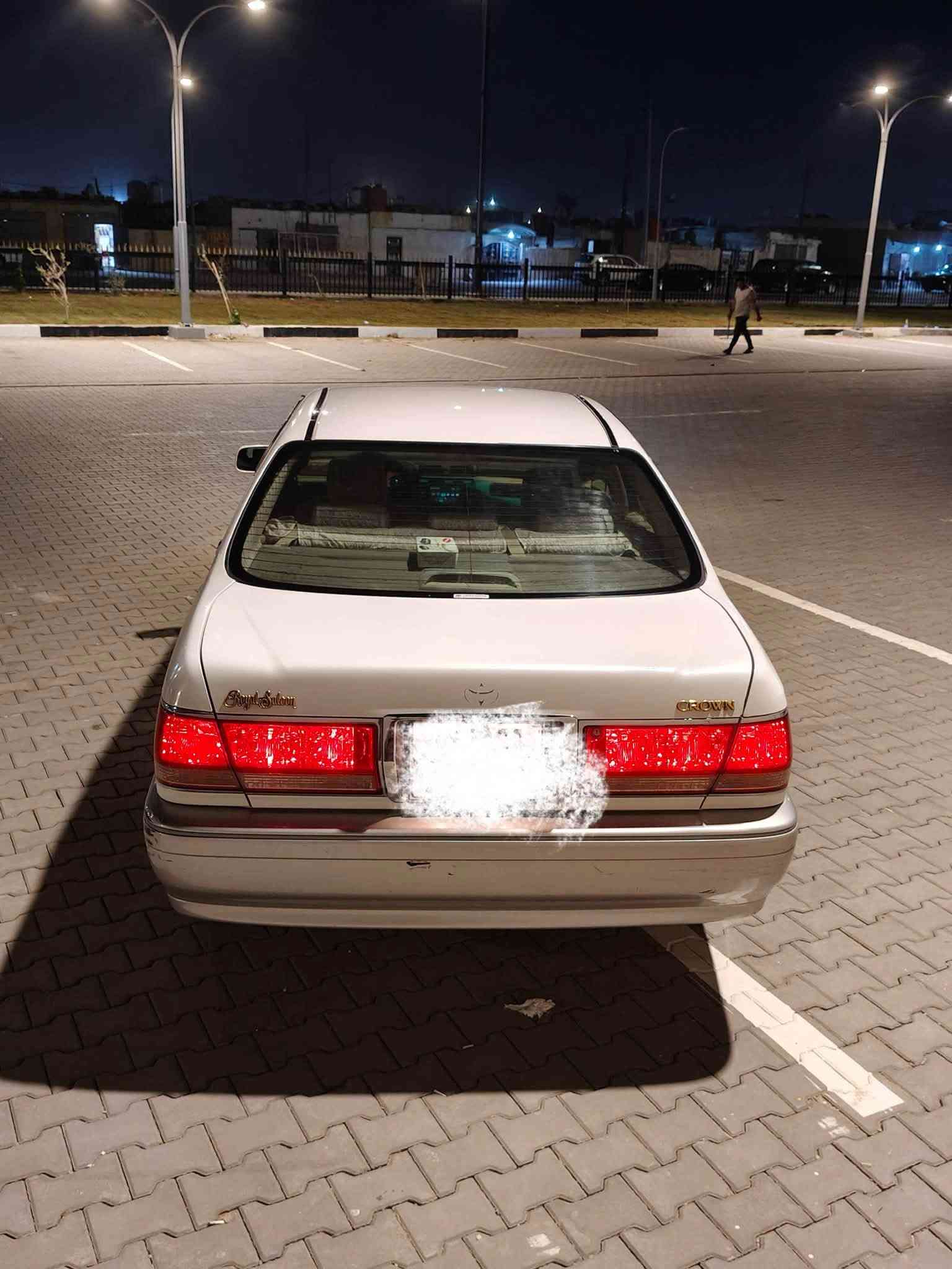 كراون جنون • محرك VVT • نضيفه