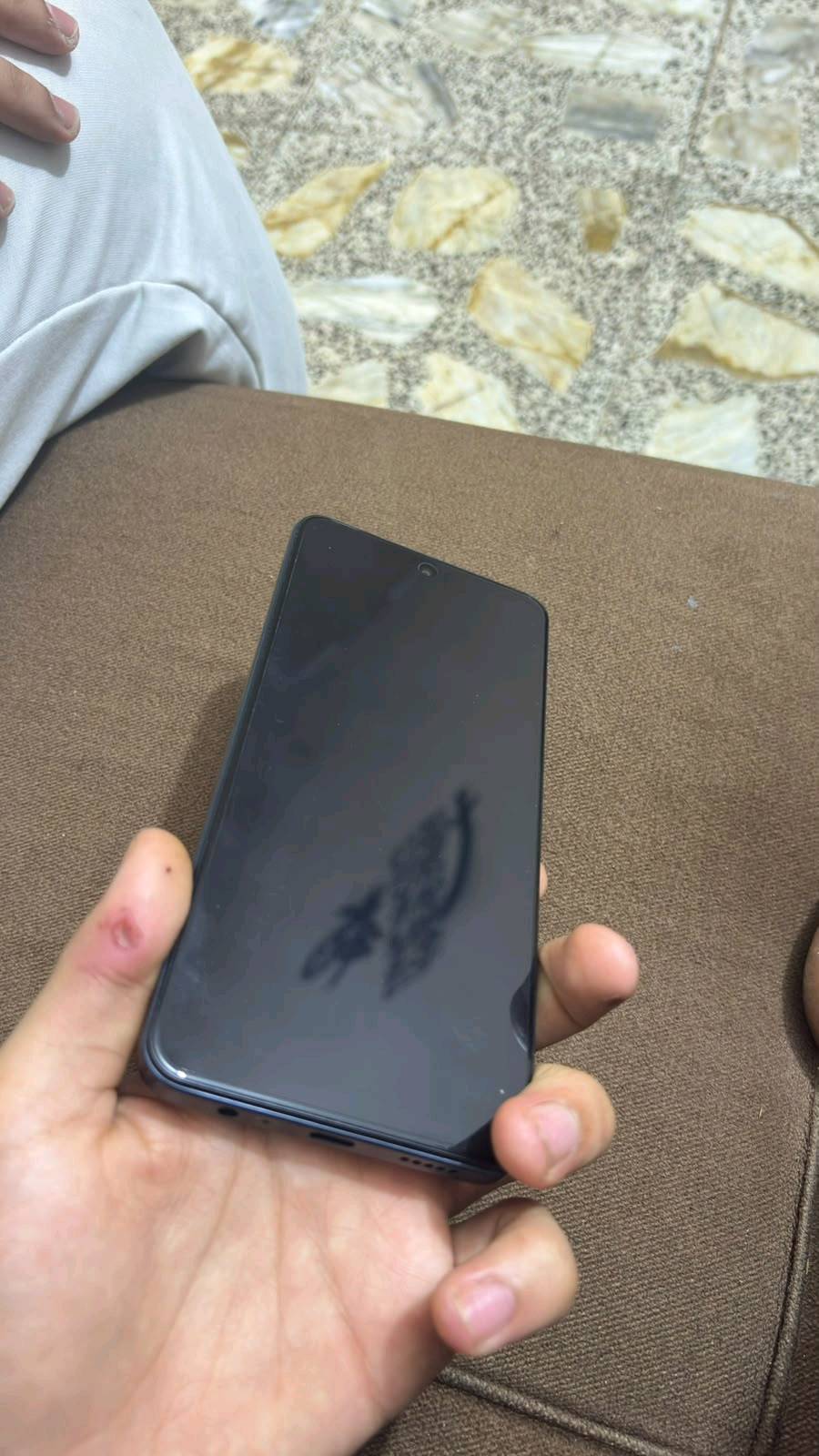 🔥 Vivo Y19s Pro | 256GB | 6GB RAM 🔥

📱 نظيف ومحافظ عليه — جاهز للاستخدام

🔋 بطارية ضخمة 6000mAh
💾 ذاكرة 256GB
⚡ 6GB RAM + 6GB RAM افتراضية
🚀 معالج ثماني النواة
📲 OriginOS 6
📡 يدعم 4G

الجهاز يعمل بشكل طبيعي وجميع الوظائف شغالة.

💰 السعر: [170]
📍 بغداد
📩 مراسلة خاص للجادين