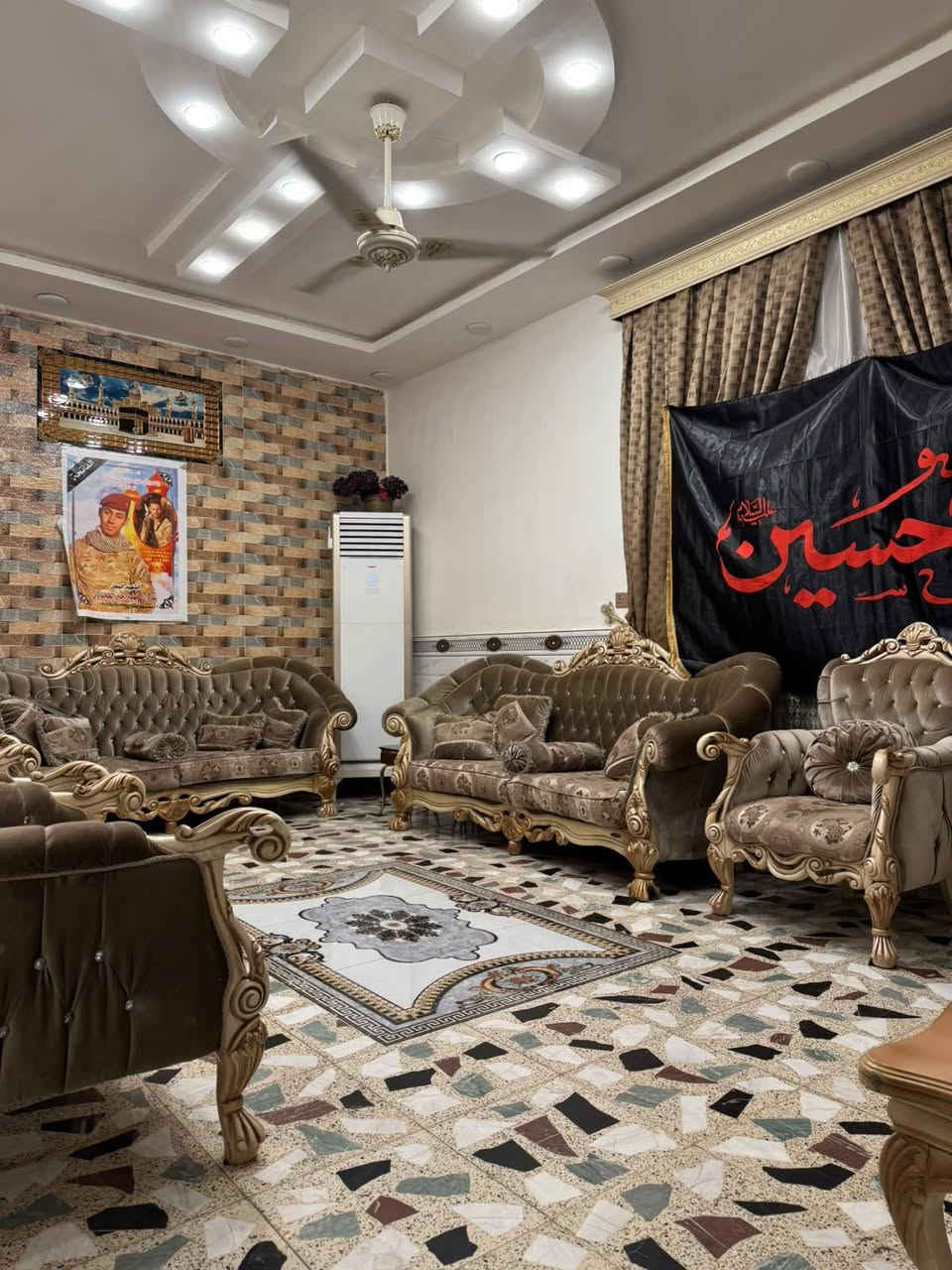 🏠 بيت للبيع مساحة 150 متر بناء 2025 حديث 🏠
يحتوي على استقبال+مطبخ + صاله+ غرف  نوم عدد 4+ حمامات عدد 4/
  

🗺 الصويرة حي العسكري الجديد 🗺

للاستفسار اكثر التواصل ع الرقم‏ ‪***********‬‏ اتصال فقط، رجاءا
