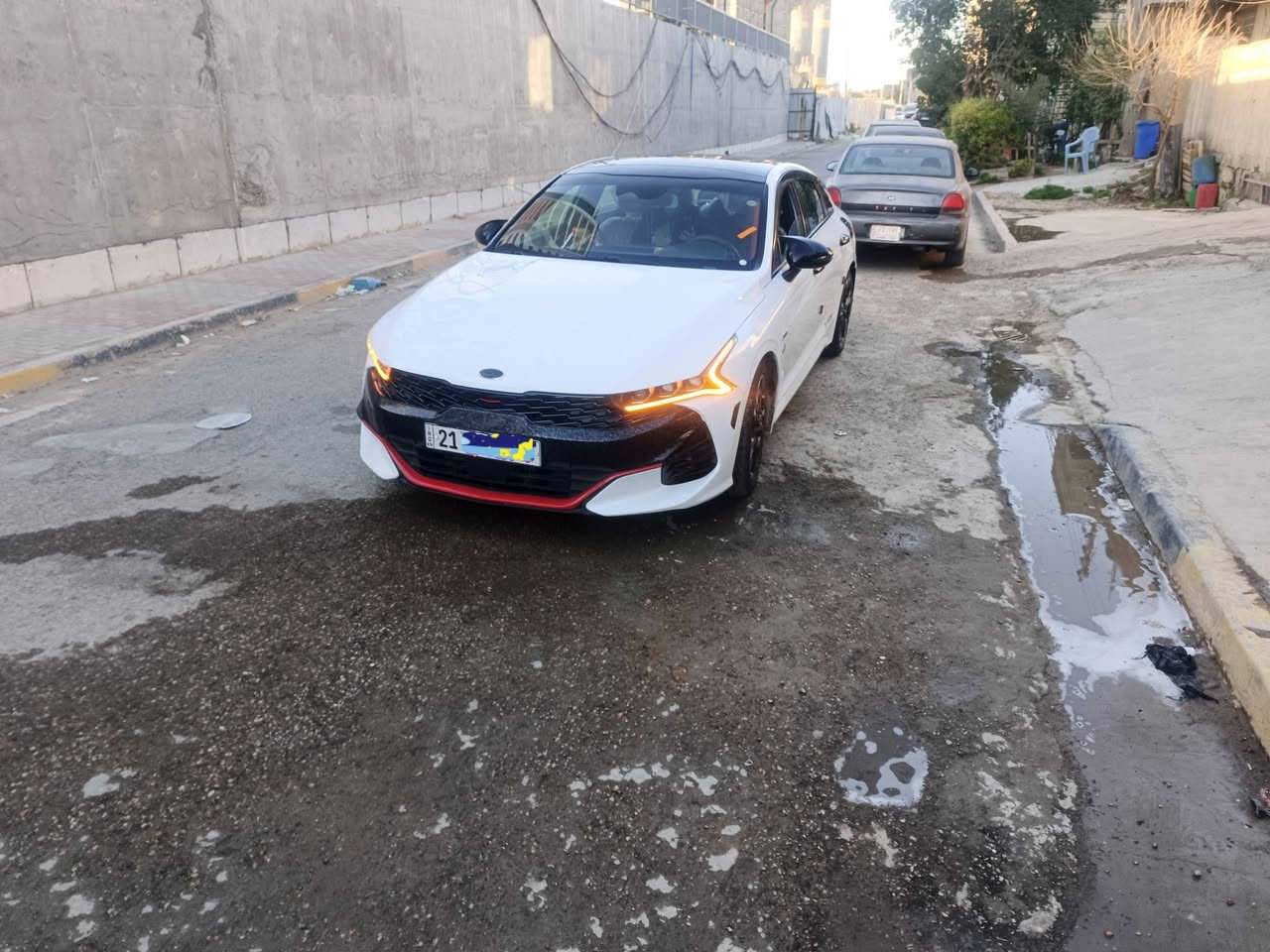 كي فايف 2021 جيتي لاين وارد امريكالحادث  تخريب
السياره جديده بمعنى الكلمه
المكينه 1600 تيربو
فول للاخير ما يحتاج اسولف ع مواصفاته
مكان السياره  بغداد تحويل ثاني يوم سياره بسمي
الممشى 57 الف كيلو
رقم سليميانيه 
🌀اتصال علا الرقم *********** مفتوح وتساب
🌀سياره اسخدامي الشخصي 
🌀السعر السياره160 وبيها مجال

