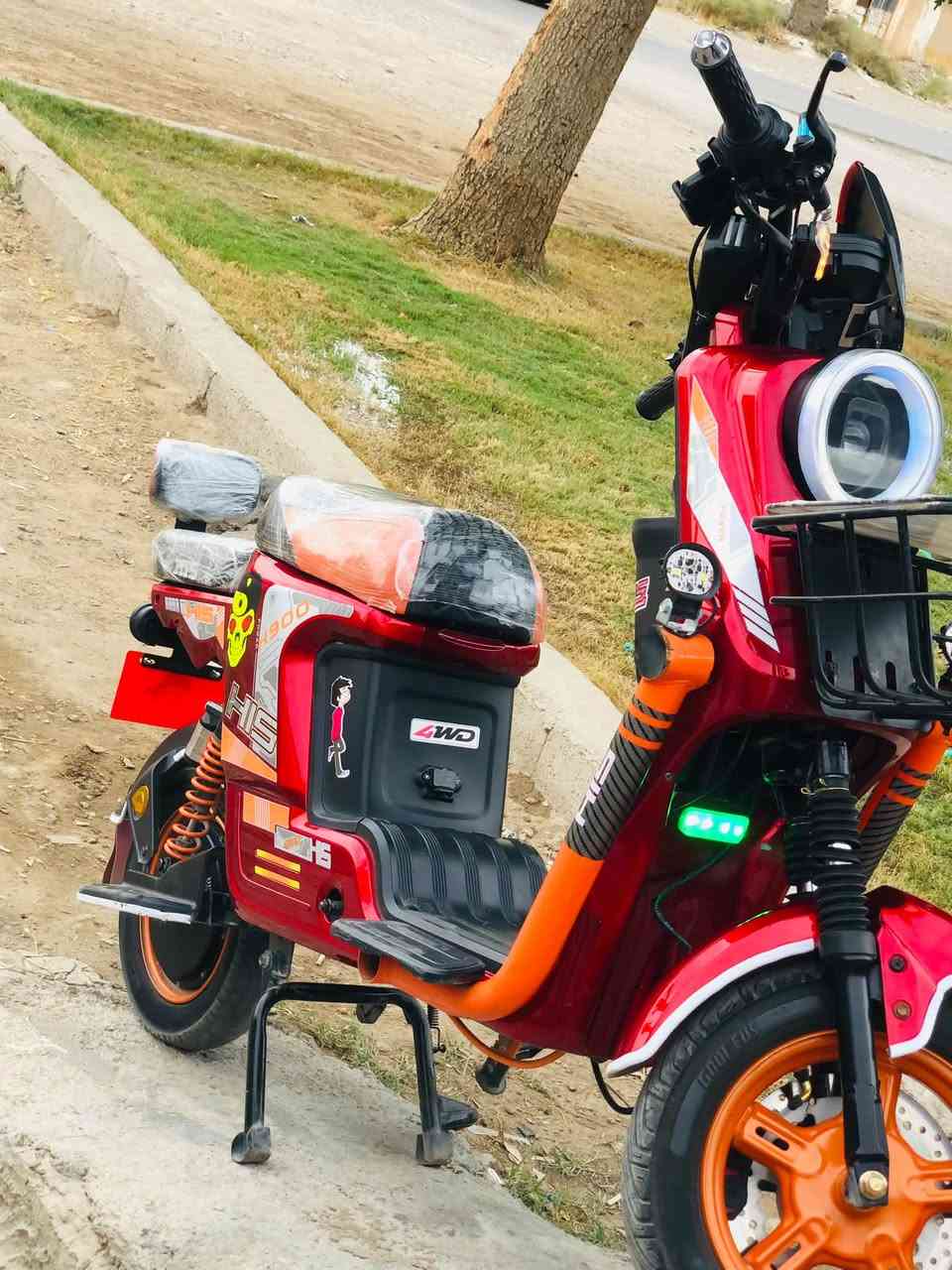 H900 • مستعمله شهر • ٥ بطاريات