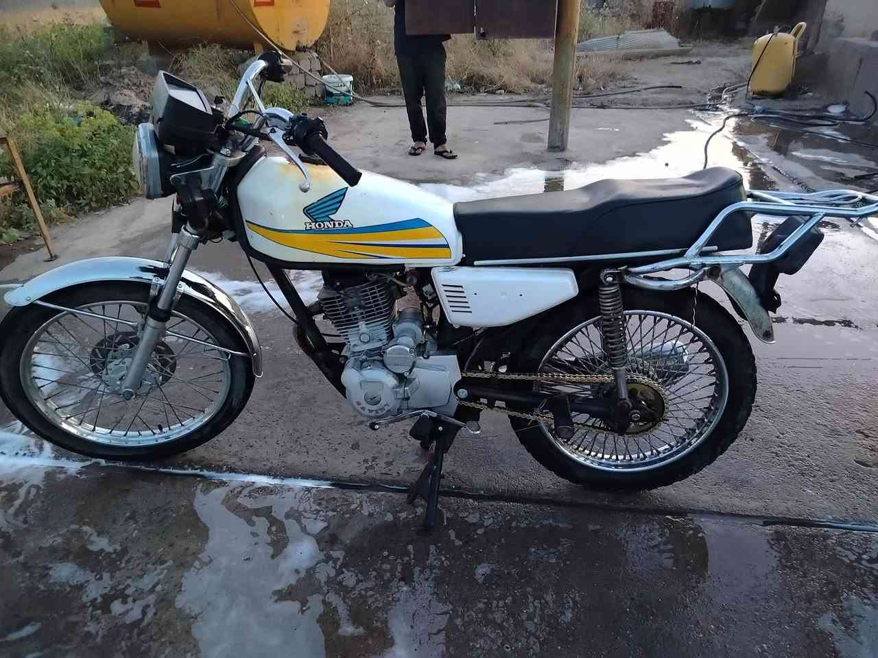 موتور سيفان تواصل واتساب الرقم*********** السعر 200
