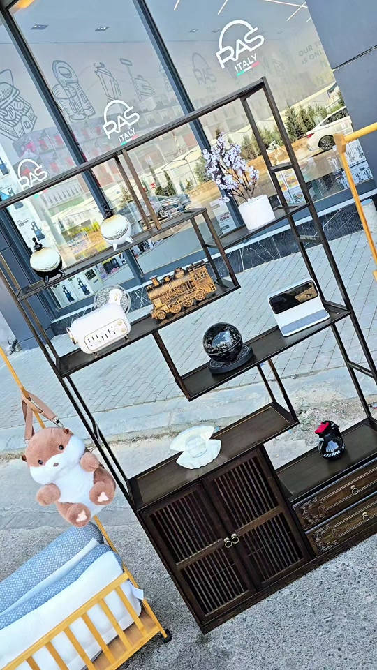 أثاث الخيزران الطبيعي - جمال الطبيعة في بيتك! 🌿🪵 يوجد توصيل كافة محافظات العراق 📦🚛 للحجز والاستفسار راسل الصفحة 📞*********** 📞***********
