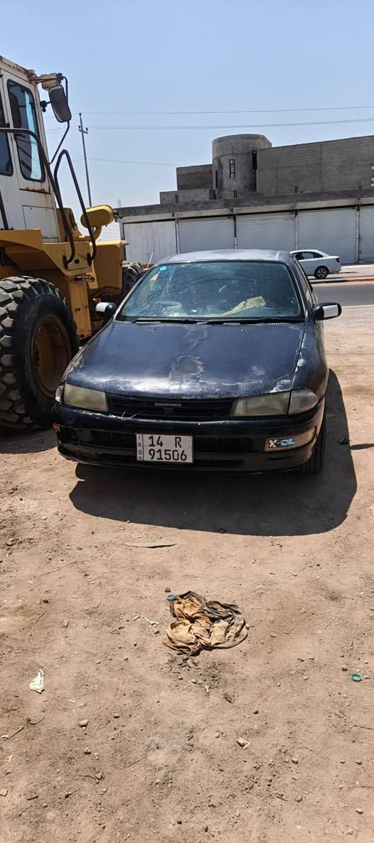 كارينا موديل 94 رقم بصرة انكليزي سنويه مامنتهيه كير ومحرك جدد مكفولات + باتري جديد  تبريد شغال  السعر ٣٣ مكاني بصرة ***********
