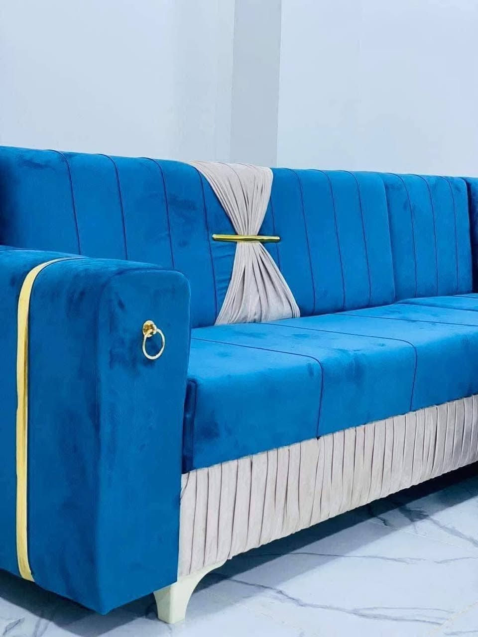 *
عرض قوي من *معمل الاسحاقي* 🔥  
*تخفيضات سعر المتر 80الف* على كل *التخومة والدواوين*  
شغل مرتب *درجة اولى* وتفصيل على ذوقك  
موقعنا: *قرب بانزين خانة الاسحاقي - بلد*  
لا تفوت الفرصه🔥 الكميه محدوده 🔥
الارقام 
ادهام هادي  /‏‪***********‬‏
