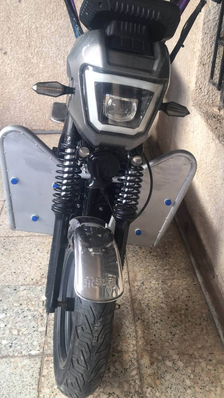 موطور للبيع كلش نضيف سعره 550
***********
