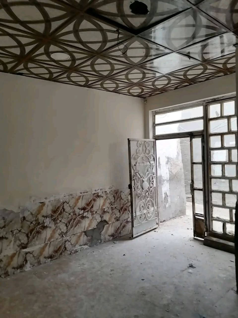 حي الوحدة • ١٠٠م • غرفتين