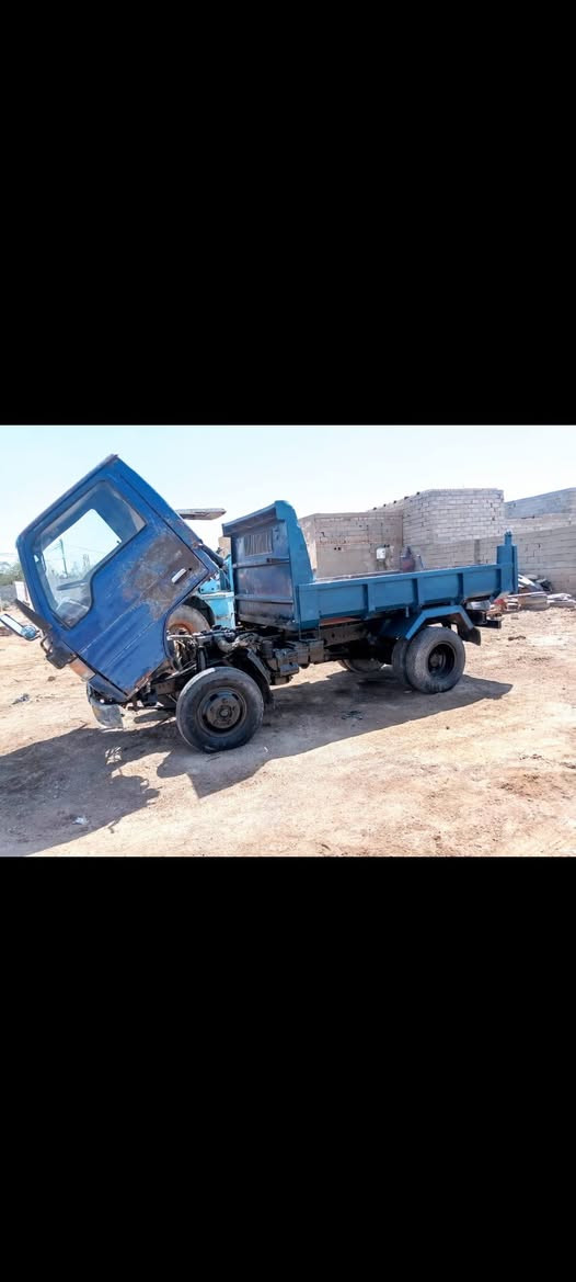 السلام عليكم كنتر مازدا للبيع
محرك وبم معمرات وشرط 
شاصي كير اكسل مكفولات
دسك امامي بريك بالمكان 
السياره فحل فوك الهاوزن 
رقم ذي قار الماني نافذ شرط التحويل 
مكانها بديوانيه سعر ٣٣ 
*********** 
*********** واتساب
