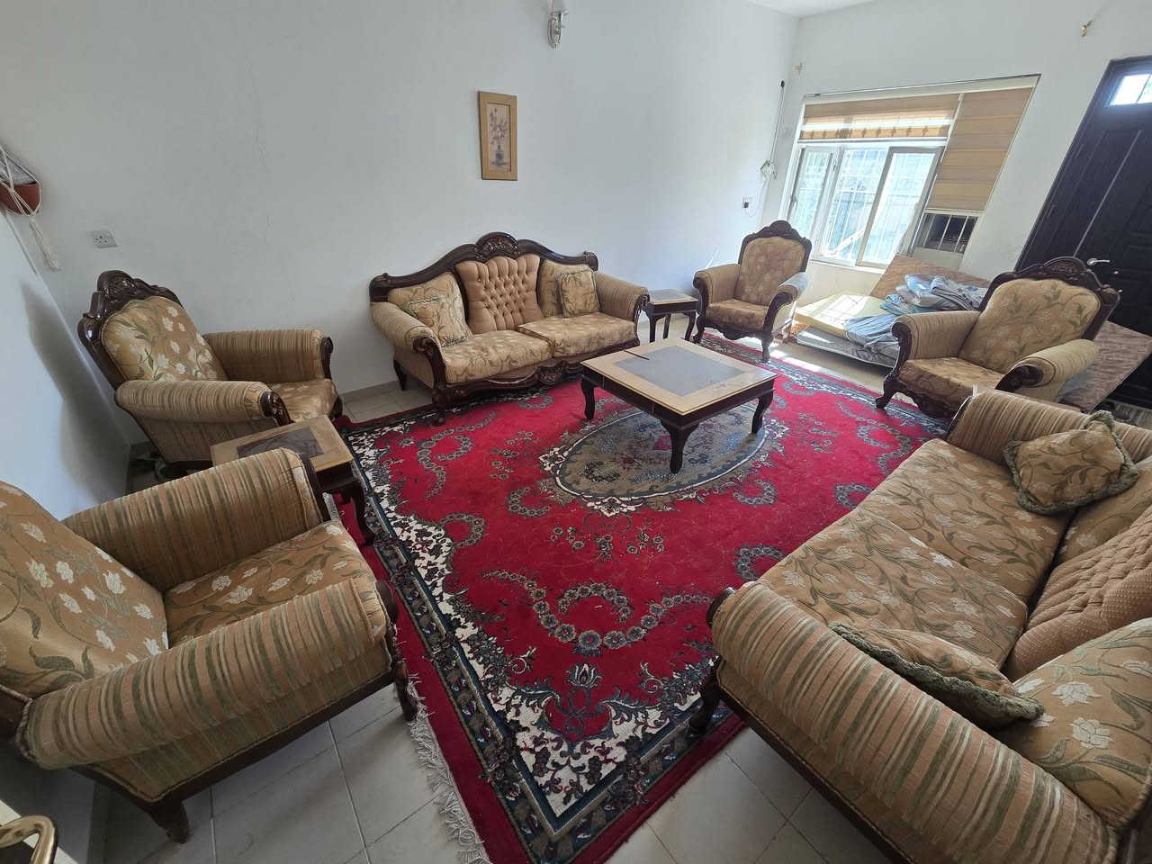 طخم لل بيع ١٠ نفرات مع طبلات نضيفه كلش سعر ٢٥٠ الف ***********واتساب 0774409596
