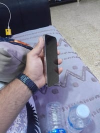 السلام وعليكم أيفون 13بروماكس الجهاز نضافه 90 وكلش جديد وهاي صوره بعد ...