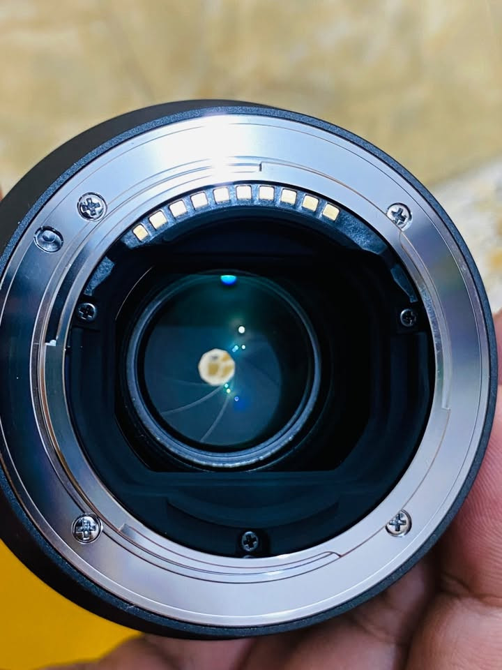 📸 للبيع عدسة Sony 85mm F1.8
شبه جديدة والله شاهد استخدام كلش قليل ونظيفة جدًا 

العدسة نظيفة ومحافظ عليها وما مستخدمة إلا استخدام

 خفيف

للاستفسار اكثر 
 واتساب فقط 
***********

https://wa.me/message/4R224TTT4BPEH1
