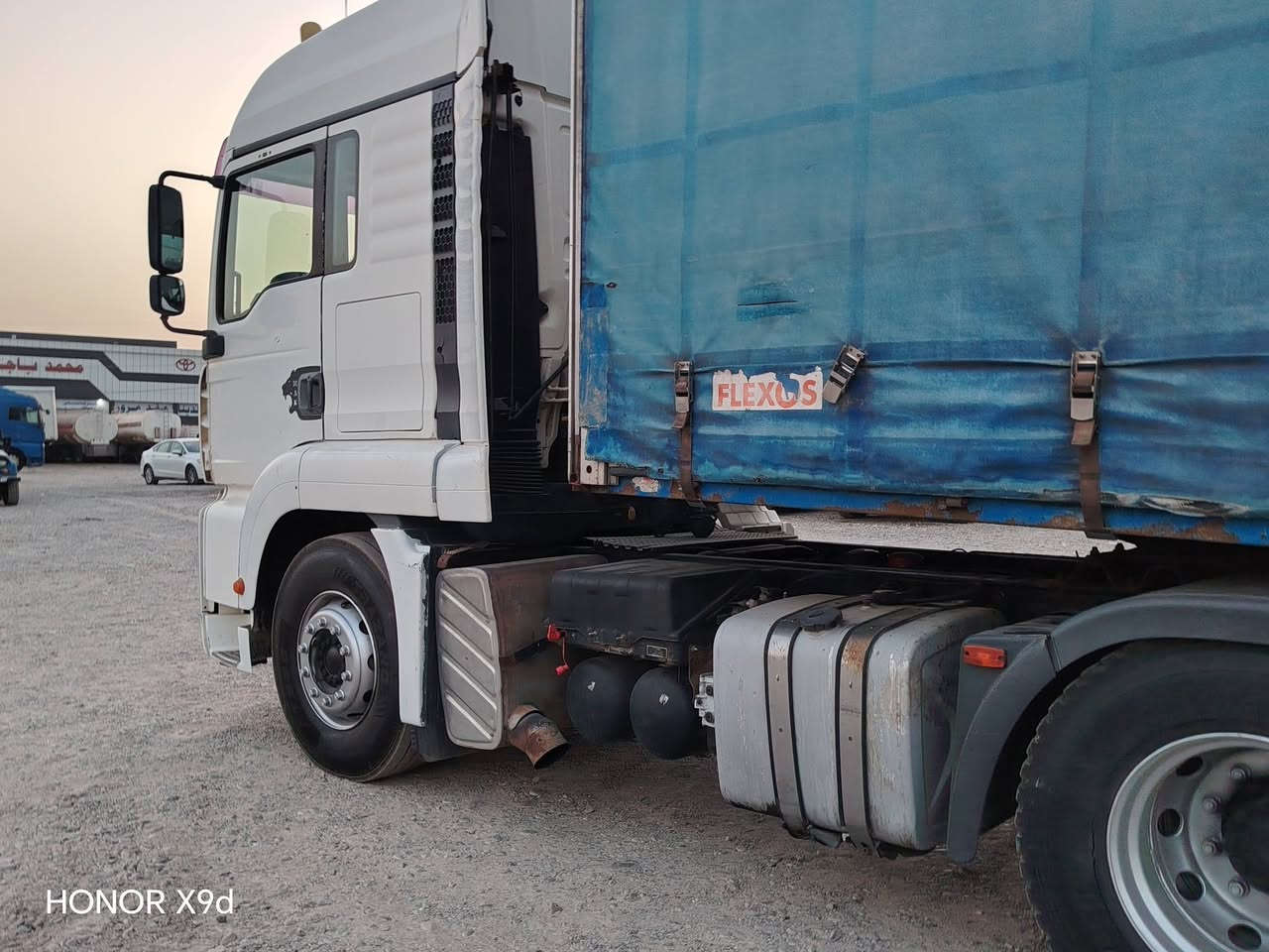 سڵاو مان مۆدێل  2001 
 گێڕ عادی هاڤ   
حەجم  410  تاقم تایەر  
جدید  سەنەوی  جدید   
مکان کەلار  
  ***********
