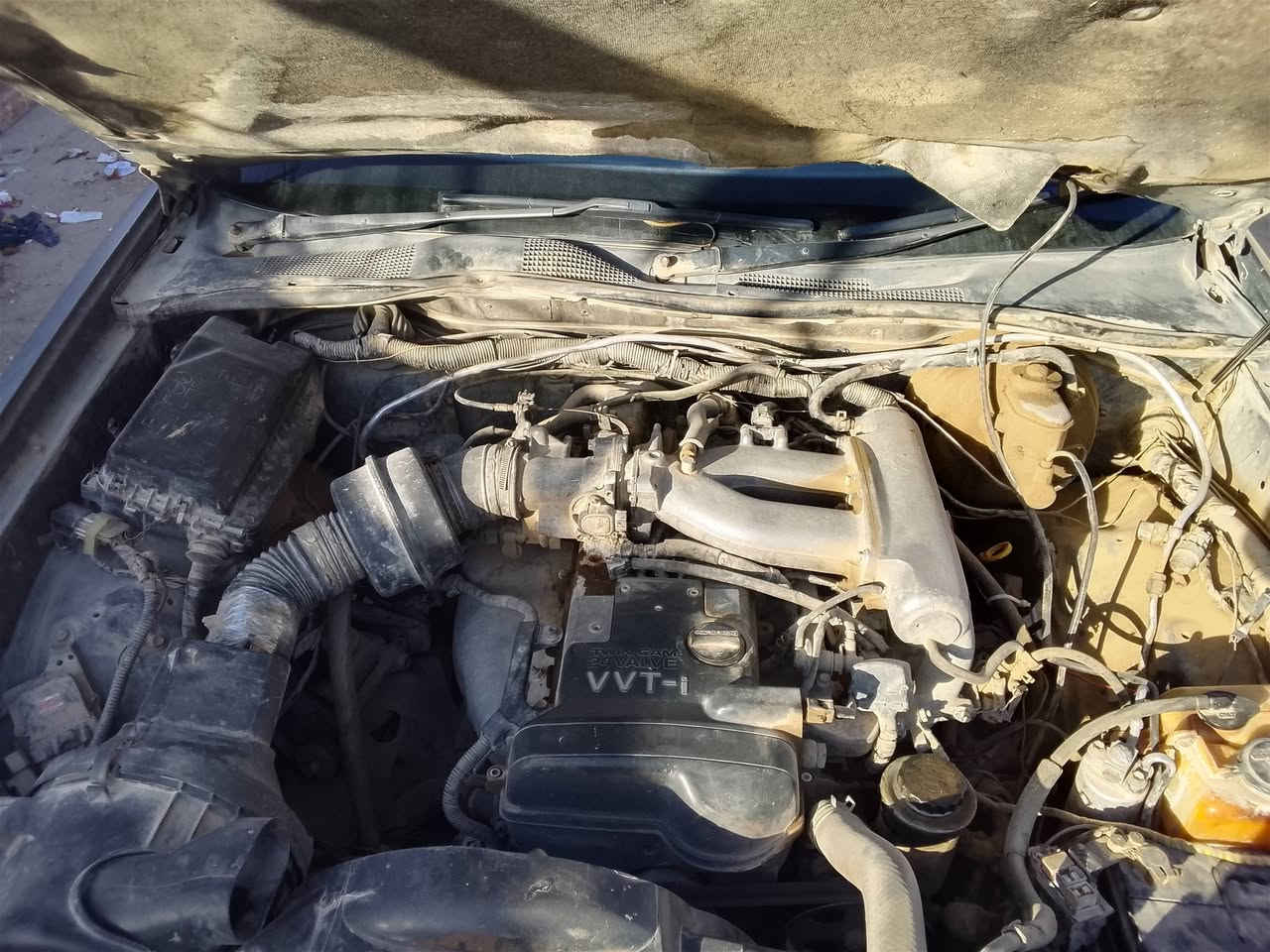 سلام عليكم سياره بطه موديل 92 مكفوله من الكصه والنقل الجثه سياره كامله شوفت عينك بل صوره سياره عوزها ترتيبات تبريد ثلج تأيرات زينات حدا كامله مكان كربلاء المقدسة سعر   ***********
