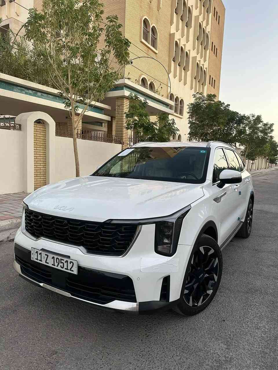 ✅سورنتو موديل 25 بغداد دولي خليجي
📌 تحويل مباشر 
السيارة كفالة عامة من البارد والضربه والصبغ والتكحيل شرط  

ماشية 20، محرك 6 سلندر

بصمة
بانوراما
حساس أمامي خلفي جانبي
ويل كب حجم 20
أشاير بالمري
كروز سرعة
تحكم ستيرن
مري شفط
سايد بريك بصمة
بك لايت LED
نظام ترحيب
محرك 6 سلندر
شاحن لاسلكي وشواحن بالمقاعد 
أريل نفكيشن
مقاعد عدد 7
ثلاث قطع تبريد
يدات كروم
درايف مود أربع وضعيات للقيادة
بصمة أبواب
كشن السائق والراكب كهرباء
السبير موجود، ويل 20
كامرة دوارة
LED نهاري
مانع انزلاق
أوتو هولد
شاشة متصلة
تبريد بيانو لمس
إنارة محيطية
جنطة كهرباء
تبريد منفصل
العنوان : كربلاء المقدسه 
 للاستفسار / شراي خابرني وعيوني الك 
*********** مهندس مصطفى
