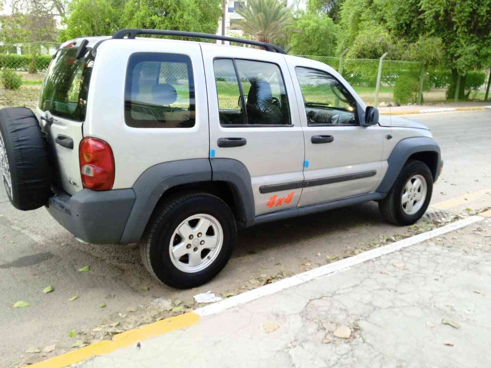 للبيع جيب موديل ٢٠٠٧
سياره جاهزه كير مكينه جدد مال حاويه
تبريد ثلج سنتر لوك كهربائيات كله تمام
تخم تاير جديد ادامه كامله للسياره
رقم وسنويه جدد بسمي شرط التحويل
عارضه ٧٣وبيه مجال بصيط مكاني الاعظميه
الاتصال ***********
