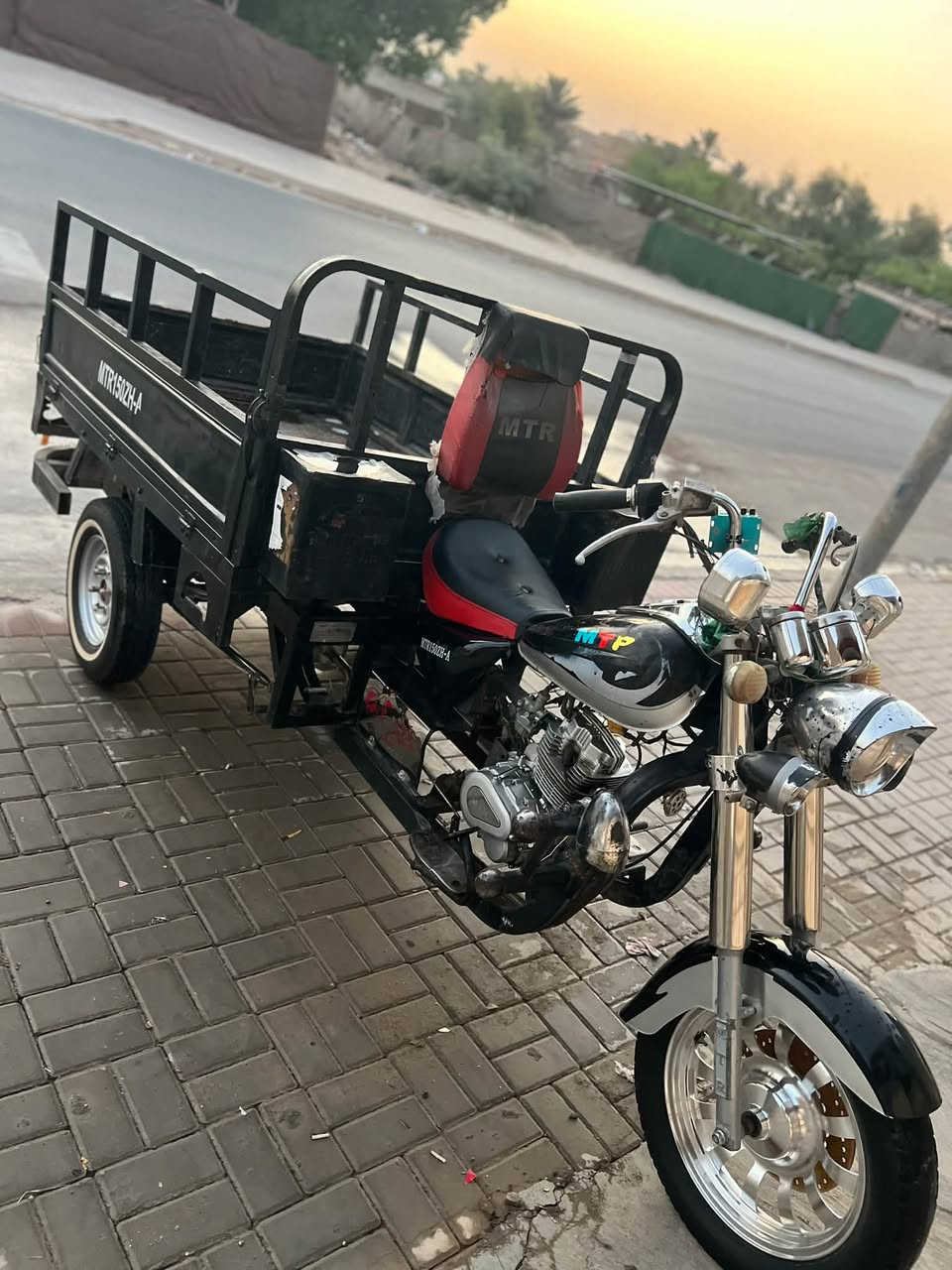 السلام عليكم شباب ستوته امتيار للبيع جاهزه وتخبل اكسل صقر وتايرات وياله جدد متوازي علا بيعهه ***********
