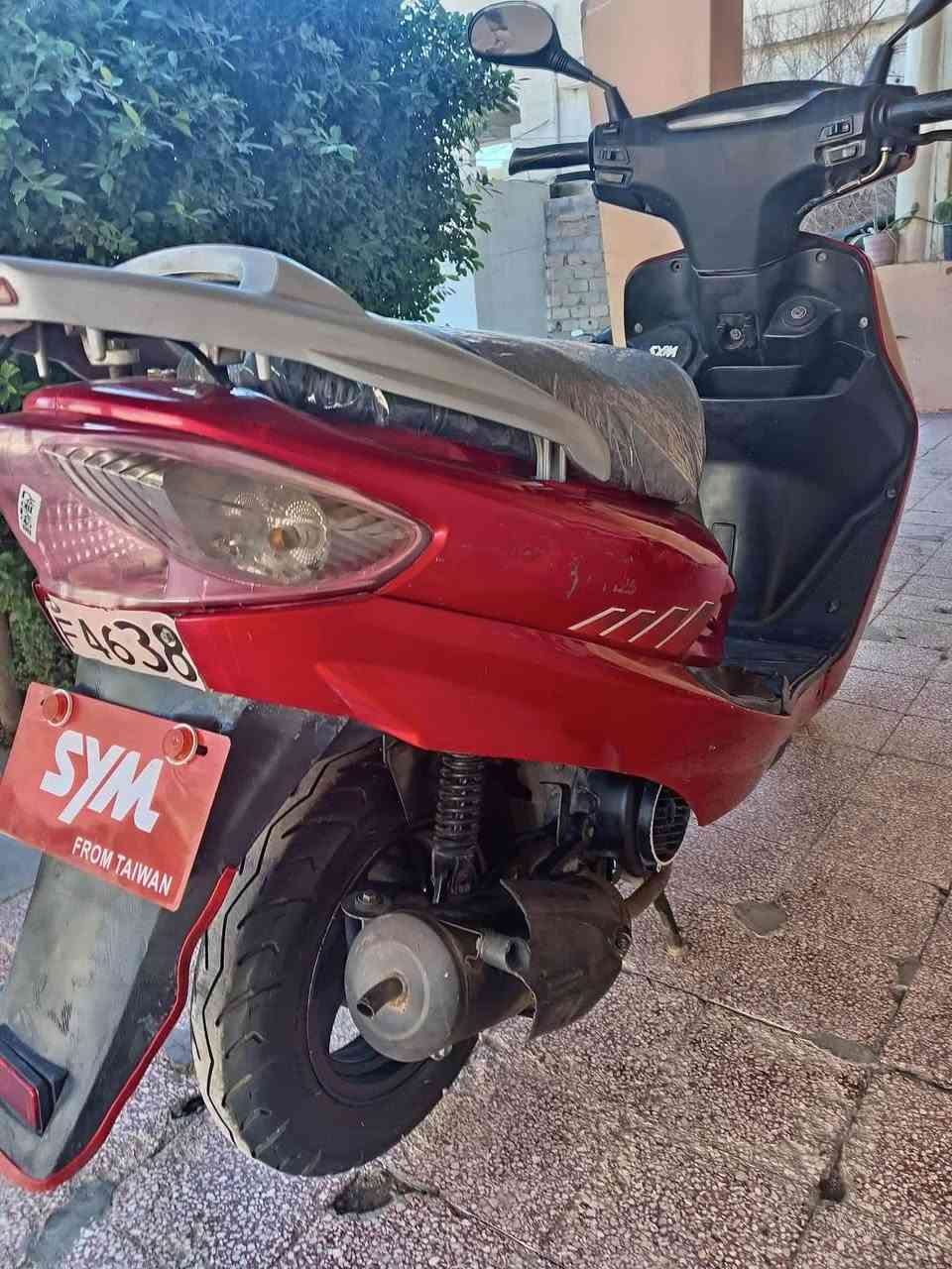 سلام عليكم سايم ابو عيون للبيع جديد محرك نضافه فول نعومه كله شغال كهرباىيات صلف هندر المكان الرمادي الصوفيه السعر خاص اليريده يتصل عل رقم ***********
