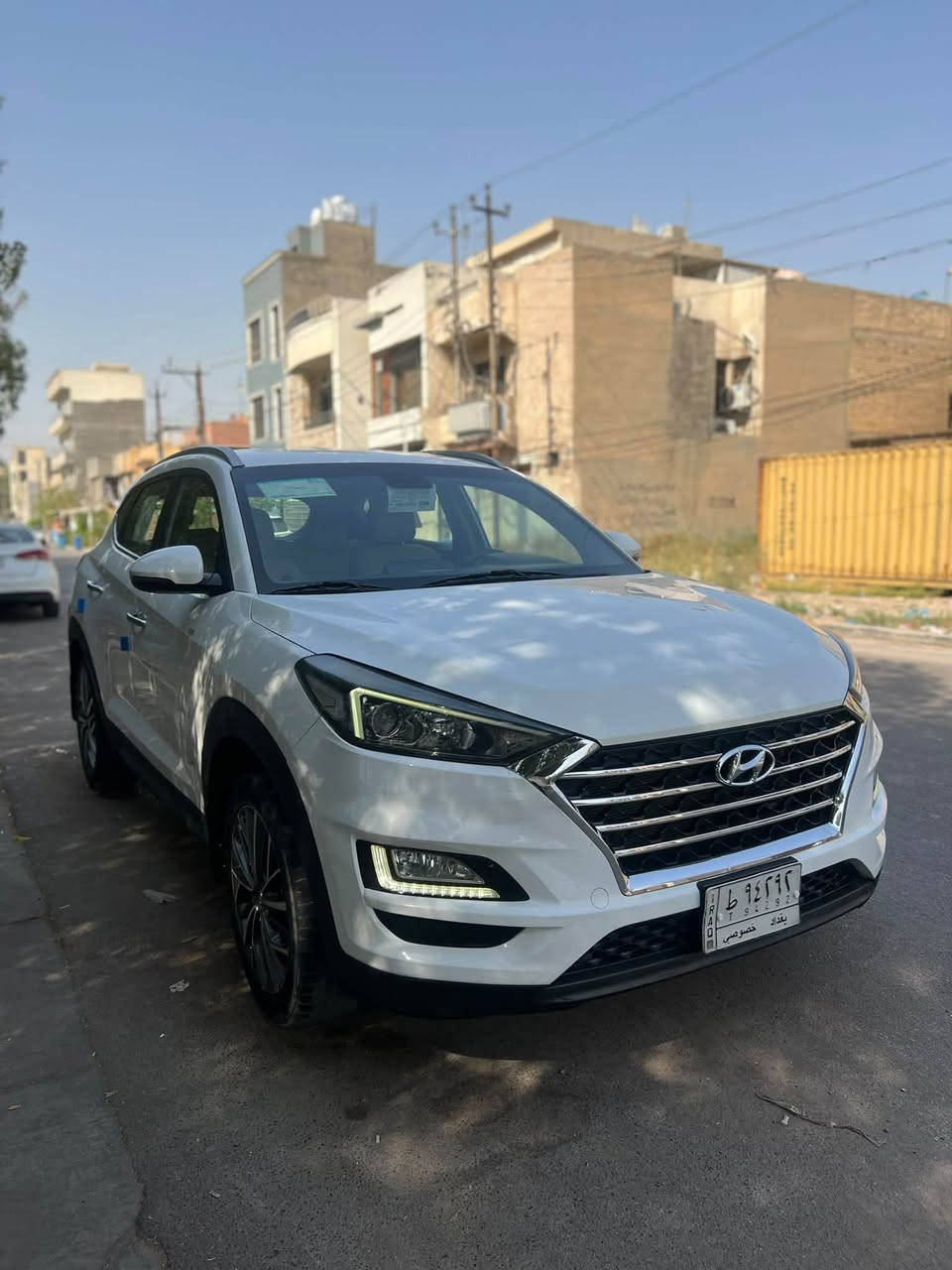 السلام عليكم
النوع : هونداي توسان (الكاصد) 

الموديل : 2019 

الرقم : بغداد (تحويل مباشر) 

السياره : بيه صبغ البنيد فقط اثر شخوط الباقي كفاله عامه

كير محرك صدر تبريد كفاله عامه  

المواصفات : 

* محرك : 2000 دوش 

* بصمه 

* كراسي كهرباء 

* كشنات جلد 

* شاحن وايرليست 

* 3 وضعيات قيادة 

* LED نهاري 

* حساسات اماميه خلفيه 

* اشاير بلمري + المري شفط 

* شاشة + كاميره + تحكم ستيرن 

العنوان : بغداد - السيدية 

السعر : 168 ورقه وبيه مجال 

باقي التفاصيل الاتصال ؏ الرقم او واتساب 

***********
