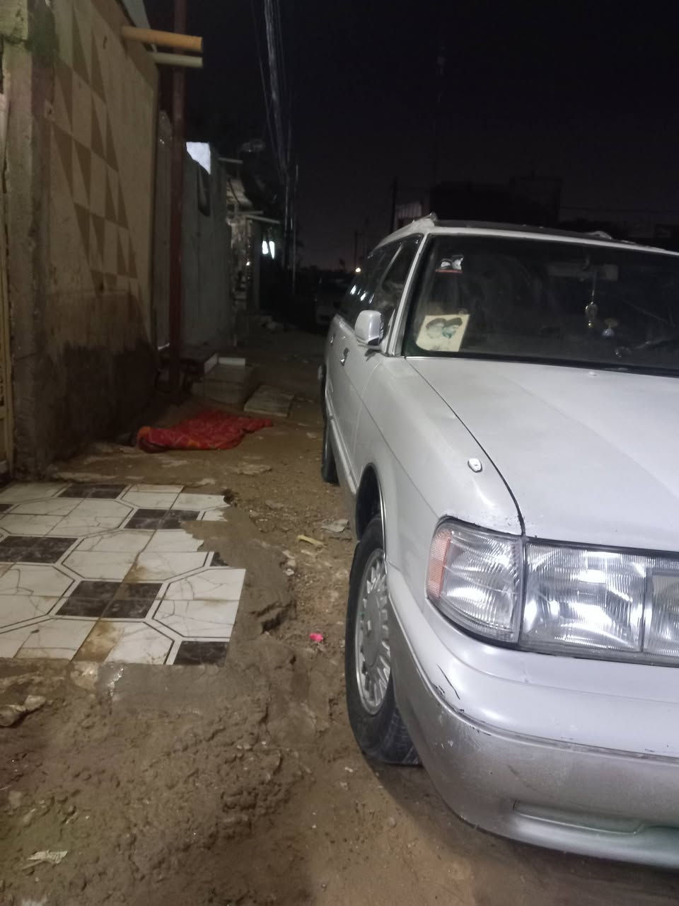 سلام عليكم كراون ارنب سلشن لبيع مديل ١٩٩٢ رقم السياره نجف مكفوله من الكصه وضربه القويه ونقل جثه السعر ٦٨ بيه مجال  عنوان النجف مناذره  رقم هاتف ***********
