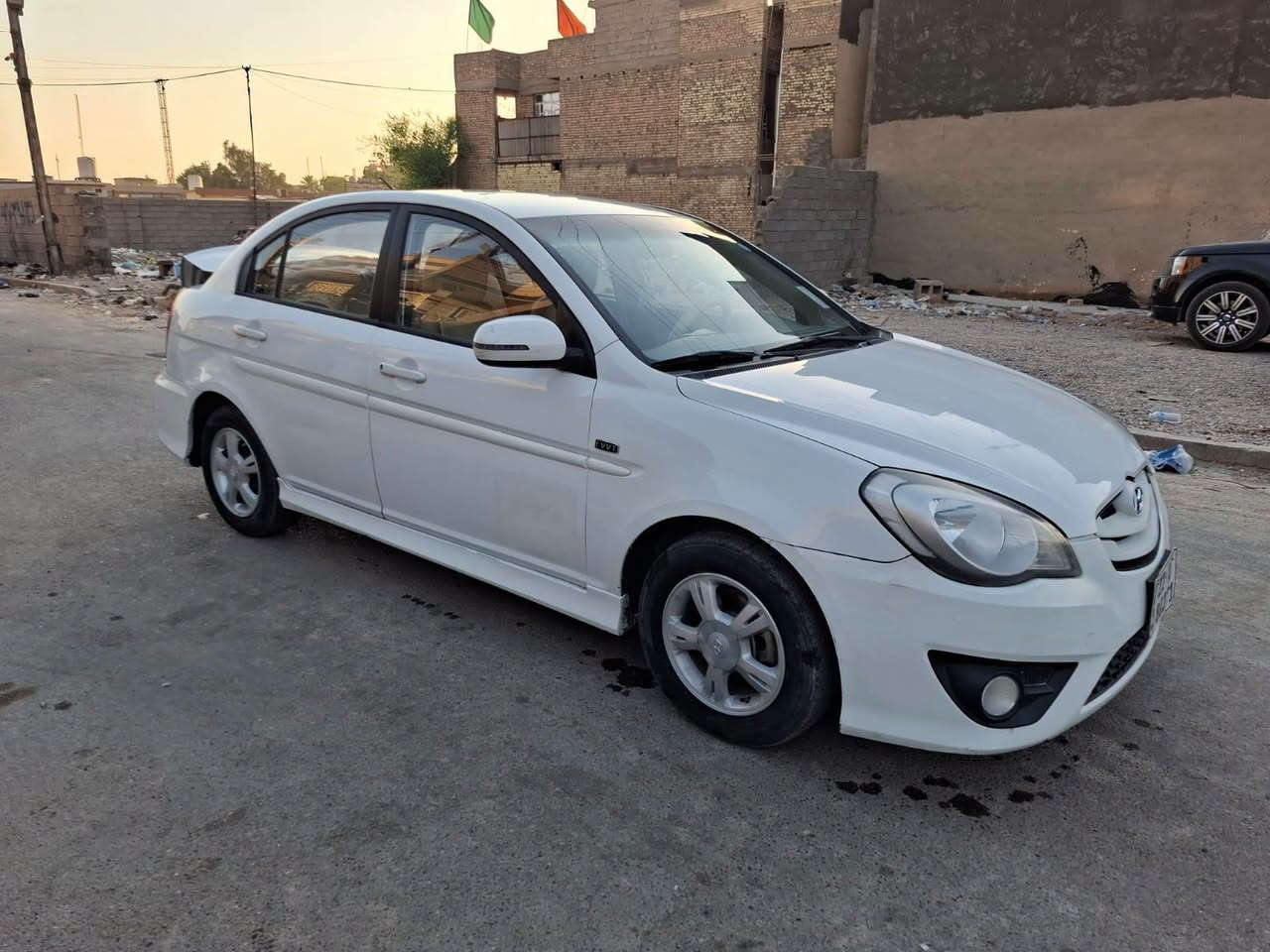 السلام عليكم اخوان للبيع هونداي اكسنت خليجي موديل 2011 رقم اربيل الدولي تحويل مباشر محرك 1600 السيارة بيها حادث خفيف جاملق خلفي موضح بل صور تبريد ثلج السعر ٧٥ورقه وبيها مجال بسيط للاتصال *********** مكان بغداد اخوان  ملاحظه مهمه جدآ  لحد يكلي ناشرها قبل يومين باسعر  40ورقه هذا واحد قفاص ساحب الصور من المنشور بلفيس بوك  وناشرها يقفص علئ الناس وياخذ عربون عبر الكي كارت وشكرآ لكم جميعآ
