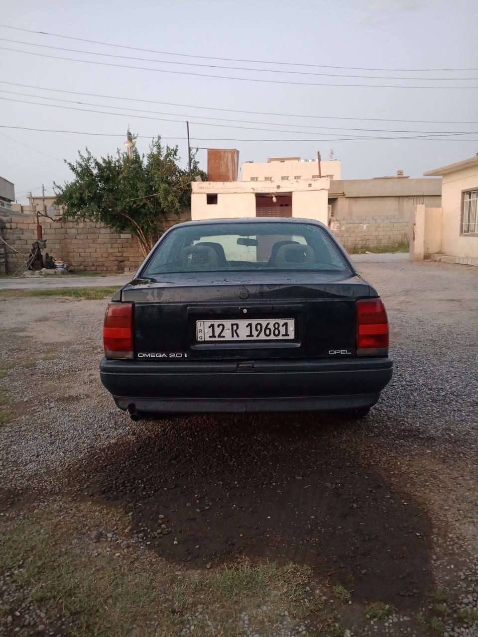 السلام عليكم مكلف بلنشر اوبل اوميكا للبيع موديل 89حجم 20كير محرك شرط طخم جديد تايرات نص بدون خياس رقم نينوى دولي لل2031سياره مال بيت السعر 25وبيهه مجال شرط التحويل ***********
