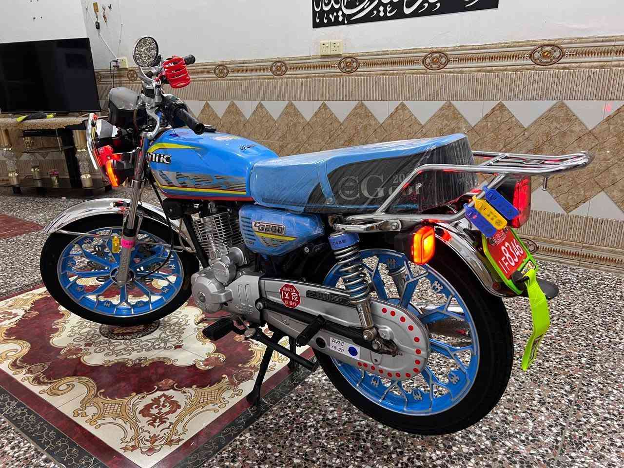 للبيع سيفانه موديل 2025 طالعه 2026 أوراق كامله لون مميز😘 مكينه 200 دراجه جديده بصمه دراجه مكينه ماممدود عليه صبانه دراجه بعدهي زيرو صارله شهرين من طالعه من الوكيل ويل كب كروم دراجه مكفول كفاله عامه مجنبزه على اخر شي كامله مكمله مابيه نقص لو برغي ماذب عليه نكره سلف 5كير دشبول اكتروني امبثري سعرها 725 وبيه مجال مكاني بلحله ابو غرق هذا رقمي *********** شراي يتصل
