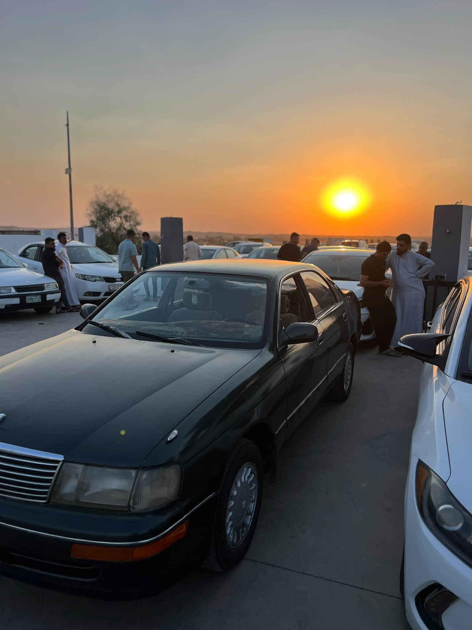 بطه موديل 91 صبق جمليه كلشي شغل صدرر جديد طخم توير جديدمحرك كيررجديد محرك 2500 سعره 45 بيه مجال شي قليل ***********

