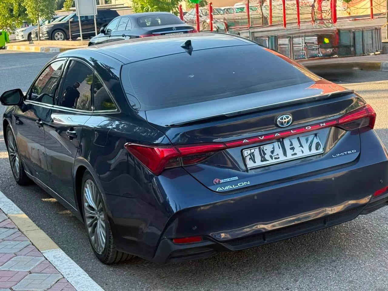 Avalon 2019                                                 ئايبيرت ٤ پستؤن ئه مه ريكي. ره قم به غداد  صلي بي كيشه بي حجز خرامه به شه رت   موسه فات ليميتت  كيشن كاره با كيشن ساردو گه رم. داتاشو گه وره شاشه گه وره   راداي ئاوينه بيشو دوا كاميره ٣٦٠ پله  زور مه زبوت هه رزان  ٣ پاره جه ي پيشي بوياخه.  نرخي ١٦٥   ***********
