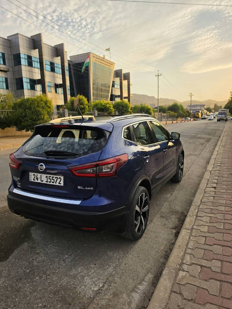 نيسان روج سبورت
2022 
AWD
دبل
مكينة 20 
كير و مكينة بشرت
تبريد و هيتر بشةرت

مواصفات SL يعني فول فول:
رادار
قوديك رادار
داخلي زةر و جلد 
هةردوو كوشن كهربای
کوشن هیتەر
ستێرن هیتەر
بەسمە 
شغال
360پلە کامیرە
و گەلەک مواسفاتێن دیتر...

سیارە گەلەکا لاوە بێ مەسرەڤە...

سبخا وێ 2 قتعە تێدا غرامە چەند لسەر بن دێ ژسعری هێنە خارێ 

سعرا وێ ١٤٥ و مجالەکێ کێم

ئەگەر مشتری بی تلەفونێ بکە
***********
*********** سميل, دهوك
