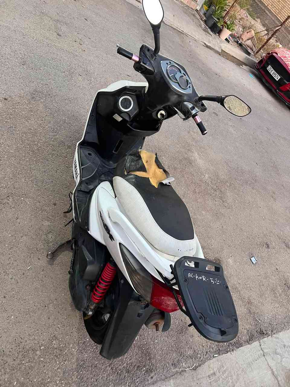 يالله سلام عليكم
يوماها سكنس فحل كابريتر كوري دراجه شوف عينك نضيفه ونصبتها تخبل دراجه كلشي بيها جديد الله شاهد قبل 3ايام فتحت مكينتها وسويتلها ادامه كامله من كلجات وكابريتر جديده وفاكيوم وباتري وكلجات وقايش كلشي بدلت رجعتها زيرو يرادلها ترتيب للكفرات ولكشن غلفته ليوم اخوان دراجه مامتعوبه ابد وسعرها مناسب الله شاهد ذاب عليها فوك 250 
وكلشي بدلت كلت حته من ابيع ماتفاشل وعرضتها ب500 قفل ولماعنده يجي ياخذها بلاش 
عنواني بغداد شعب 
*********** 
سعر 500
