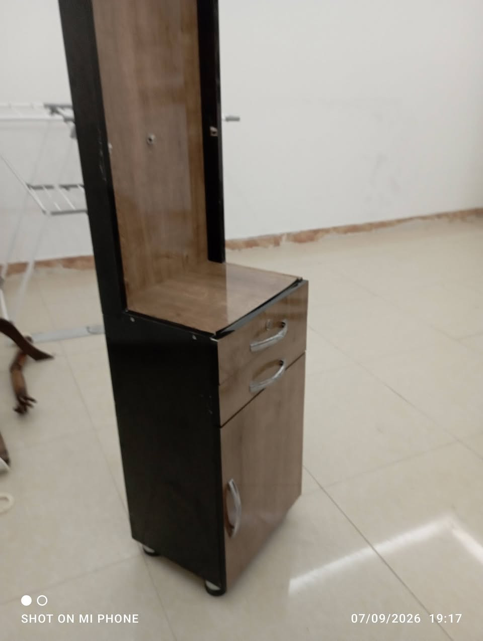 عارضات للبيع كلمن وسعره حله شارع ٦٠ هذا الرقم ***********
