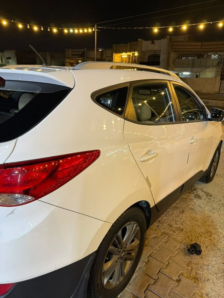 توسان ٢٠١٥ خليجي
رقم بغداد ب اسمي
مواصفات العادية بدون حادث بدون صبغ بيهة تعديل بارد خفيف 
ماشية ١٥٠ كاملة السيارة من كلشي
مكينتهة مفتوحة السيارة ومصلحة 
السعر ١٢٥ وبيهة مجال

***********
موجود واتساب
