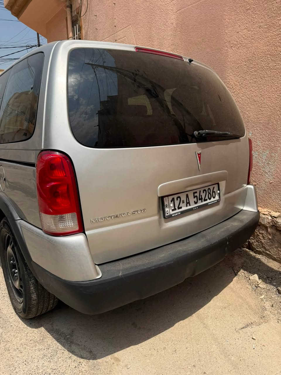 � للبيع | بونتياك مونتانا SV6 موديل 2008

✅ محرك 3900 V6 قوي واقتصادي بالنسبة لفئته.
✅ كير أوتوماتيك شرط، تبديلاته ناعمة.
✅ محرك شرط، ما يحتاج أي صرف.
✅ تبريد ممتاز ❄️
✅ تدفئة شغالة 🔥
✅ جميع الكهربائيات شغالة 100%.
✅ أبواب سحب جانبية.
✅ 7 ركاب، سيارة عائلية مريحة وواسعة.
✅ مكيف أمامي وخلفي.
✅ زجاج كهربائي ومرايا كهربائية.
✅ جنوط ألمنيوم أصلية.
✅ لون فضي أنيق.
✅ صبغ بيها حزام فقط، وباقي السيارة نظيفة.
✅ جاهزة للاستخدام والسفر، ما تحتاج أي تصليح.

الملاحظة الوحيدة:
الطخم بيه شوية تعب بسيط، ولا يؤثر على استخدام السيارة.

📍 المعاينة خير دليل، والسيارة تستحق المشاهدة.
📞 للاستفسار والمراسلة يرجى التواصل على الخاص أوالاتصال 
***********
***********
