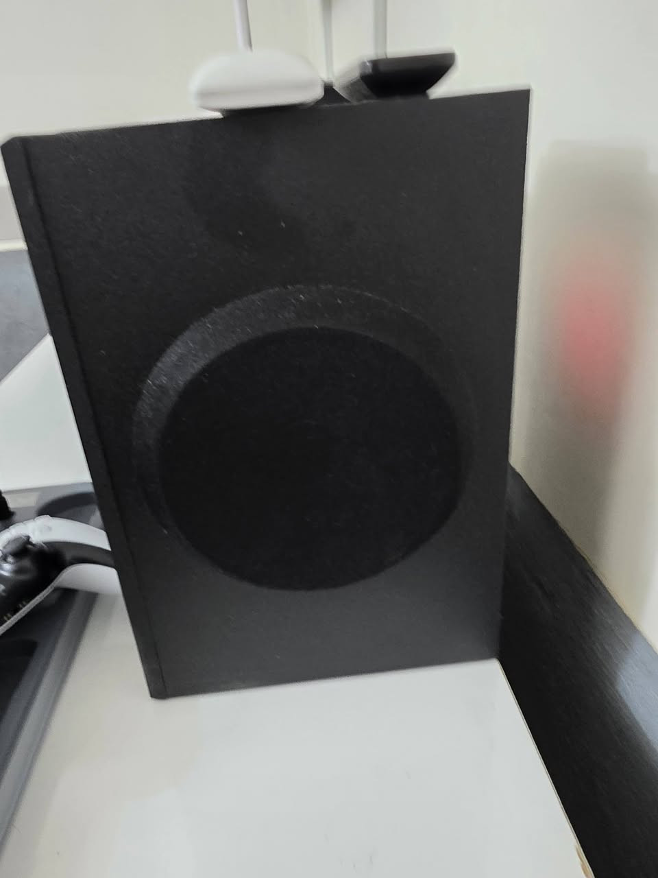 السلام عليكم، للبيع سيت اب كامل يتكون من 
Ps5 pro + 3 جويستكات باندل، 
وحدة منهم عطلانة بطارية، وايضًا مروحة فخمة تشحن 2 جويستكات وبورتل والبلي تبرده . واكيد كامل ملحقات البلي معاه
 شاشة LG C4 oled 55inch 
مع ساوند بار وسبووڤر وكامل ملحقاتها 

للبيع سيت أب كامل : 
2950 ألف 

وتگدر تشتري كل أيتم بوحده عادي
للملاحظة مكاني نجف 🛑🛑🛑 " ماعندي توصيل " 🛑🛑🛑
للتواصل واتساب أو أتصال : 
***********
