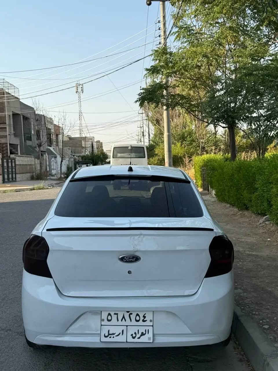 فۆرد فیگۆ ٢٠١٧ مواسەفات abs تەبرید گێر تۆماتیکو سپۆرت جام ئۆتۆ شاشە کامیرە ڤۆلیۆم ٥ بالیف ٣ پارچەی سبوغە بێ ژۆرێ پشتی عەزێتێکی بچووکی هەیە تەبرید گێر مەکینە تەقە رەقە بەشەرت ٤ تایەی نوێ ٤ دەبلو رۆتو ڤۆڵت نوێ سەیارەکە دینارەک مەسرەفی تێدا نییە 
١٥٠ هەزار کیلۆمەتر رۆییە
ناونیشان-هەولێر
رەقەم-***********
نرخ-٧٨ مەجال

السلام عليكم
فورد فيجو 2017
المواصفات:
 نظام مكابح ABS
 تبريد (تكييف)
 كير أوتوماتيك وسبورت
 زجاج كهربائي (أوتو)
 شاشة وكاميرا
 تحكم تحكم طارة (فوليوم)
 5 وسائد هوائية (أيرباك)
 3 قطع صبغ (بدون داخل)
 ضربة خفيفة في الخلف (عظمة/دعامية خلفية)
 كير ومحرك وتبريد وبدون أي أصوات (بشرط الفحص)
 4 إطارات جديدة
 4 دبلات ورودات وفولت جديدة
 السيارة لا تحتاج أي مصاريف نهائياً
 الممشى: 150 ألف كيلومتر
العنوان: أربيل
رقم الهاتف: ***********
السعر: 78 ورقة (٧٨) وقابل للمجال أربيل, العراق
